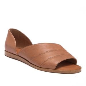 1. State Carleigh Sandals